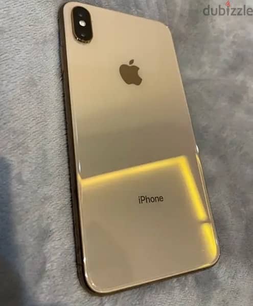 iPhone Xs Max 1