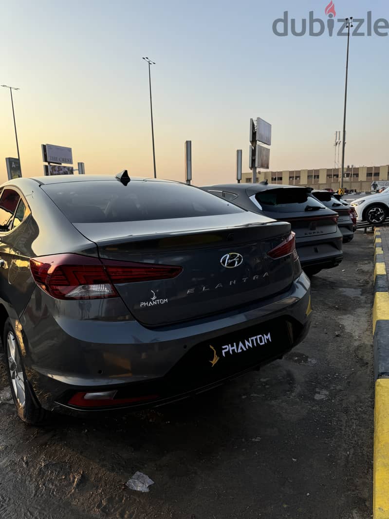 Hyundai Elantra Ad 2025 Topline 13