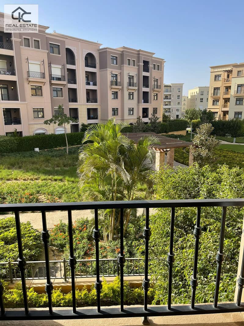 for sale apartment 3 bed ready to move fully finished under market price in mivida 8