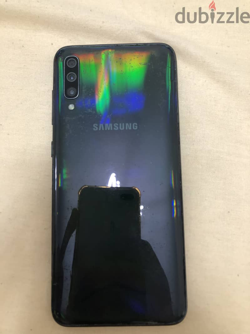 Samsung a70 5