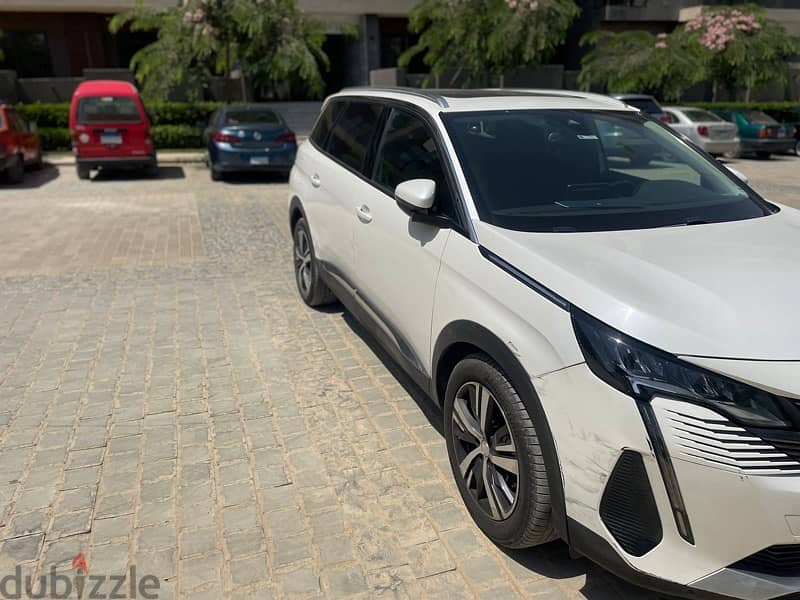 Peugeot 5008 2021 فبريكه بالكامل 5