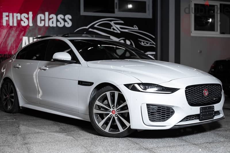 Jaguar XE 2020 2