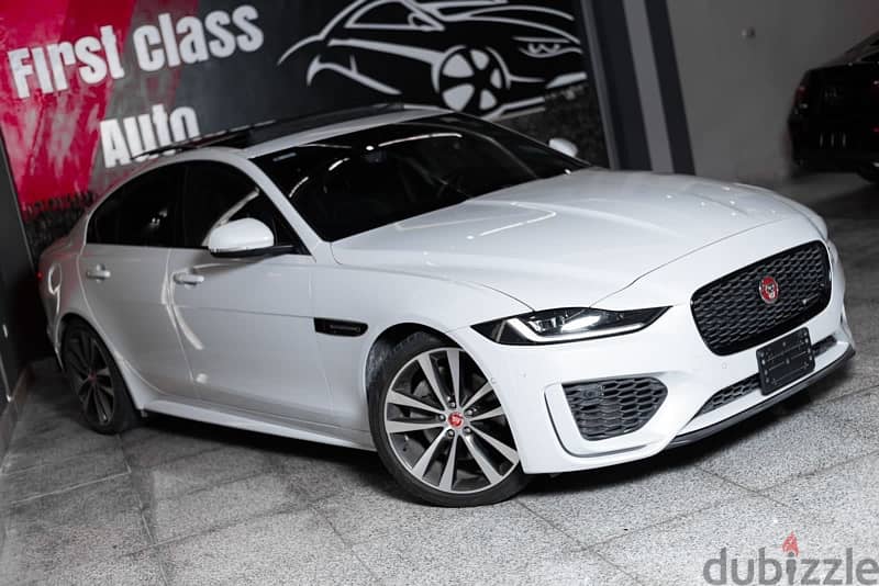 Jaguar XE 2020 8