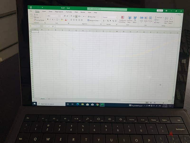 Microsoft Surface  notebook 8