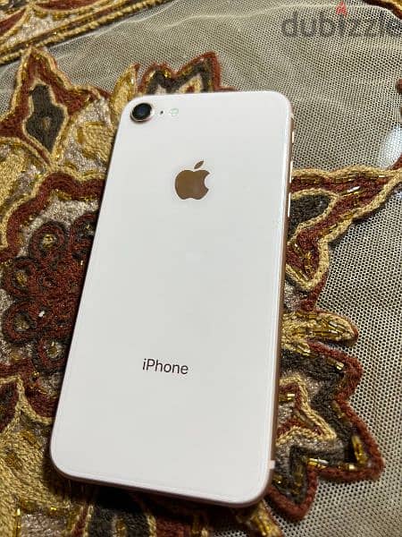 iPhone 8 بطاريه 94% 3