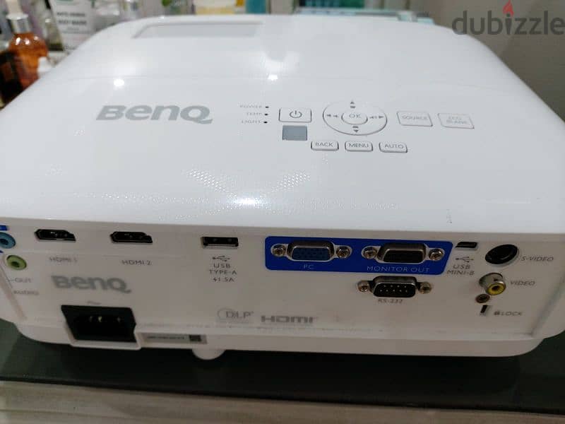 بروجيكتور  BENQ 1