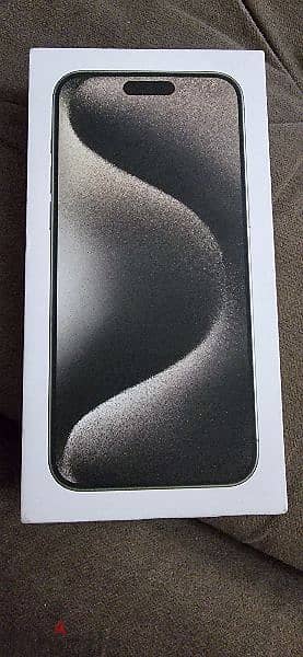 Iphone 15 pro max Brand new Sealed natural Titaniumعربي انجليزي متبرشم 1