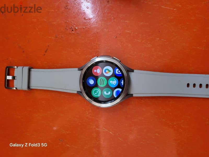 Samsung galaxy watch 4 classic 1