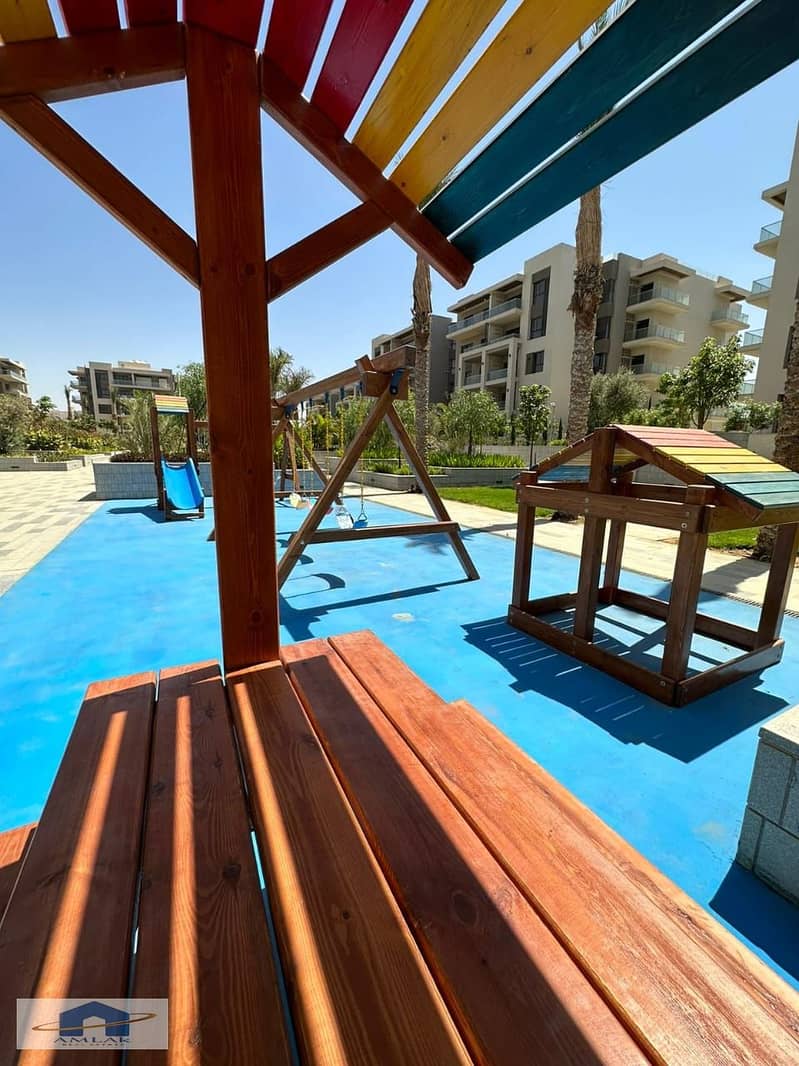 Apartment for Sale  in The Address East Compound  New Cairo 160m  Down Payment 20%  & Cash Discount 9%  20 minutes away from Heliopolis and Nasr City 5