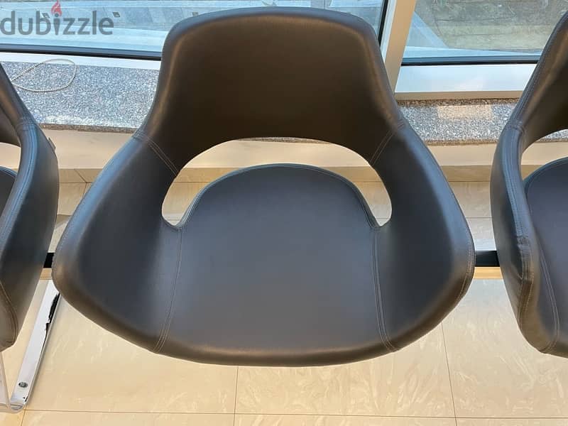 Mohm Reception Chair 4