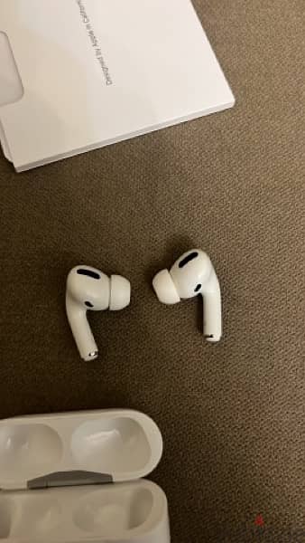 air pods pro for sale like new 3