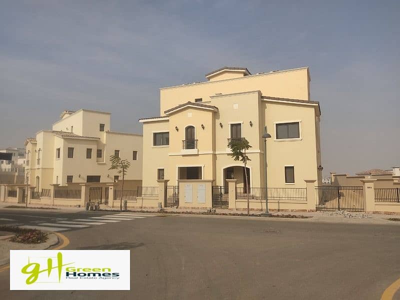 Fully finished standalone in uptown cairo with prime location 11