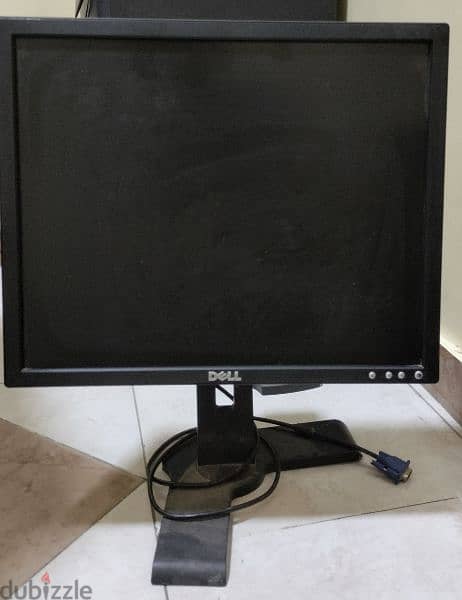 19' dell monitor 0