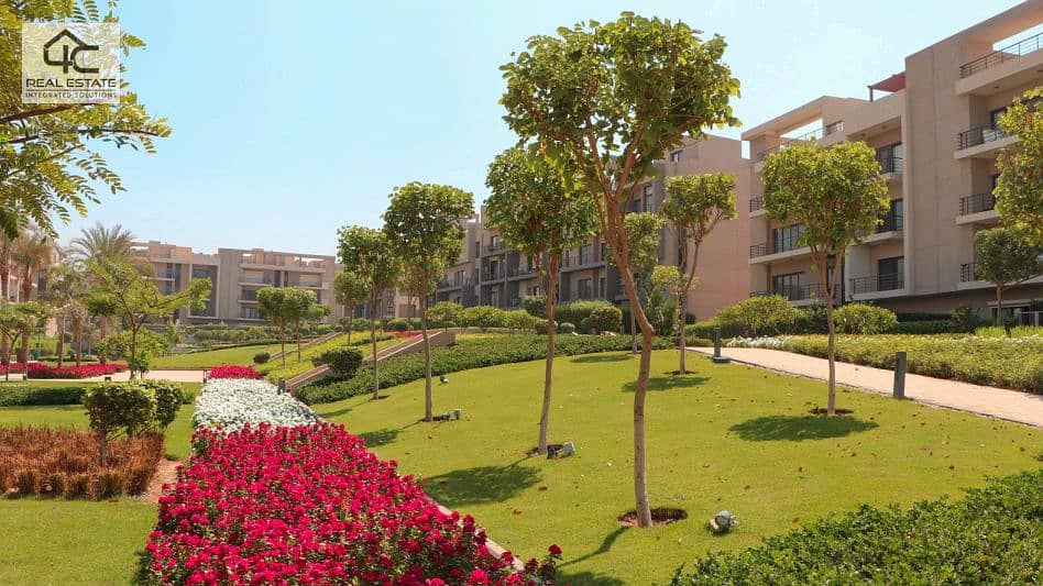 Townhouse corner ready to move For Sale in Fifth Square - Al Marassem 3