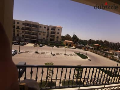 Mivida Avenue appartment : 200 sqm with ACs Maid room with toilet | شقة ميفيدا افينيو : 200 متر مربع مع تكييفات مع غرفه ميد مع حمام |