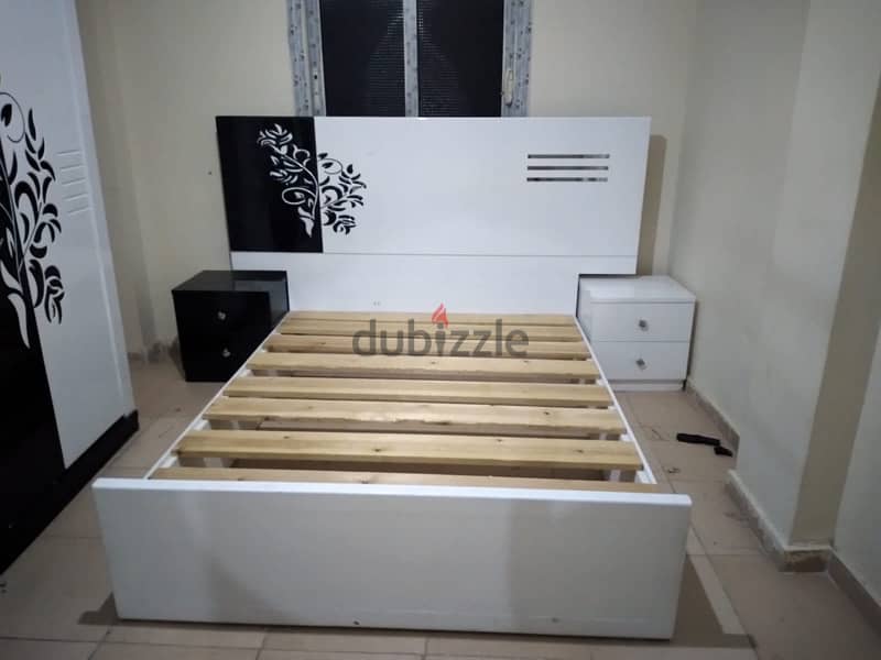 used like new bedroom set 4