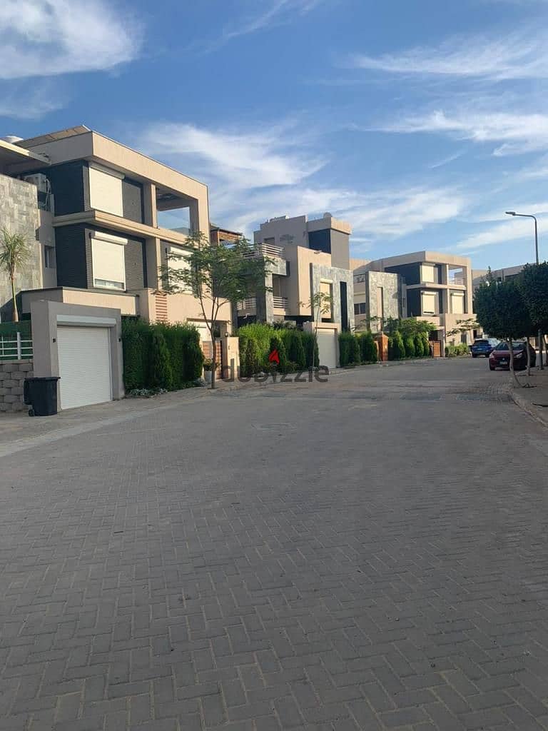 Twin house for sale in El karma 4 ,Sheikh Zayed 7