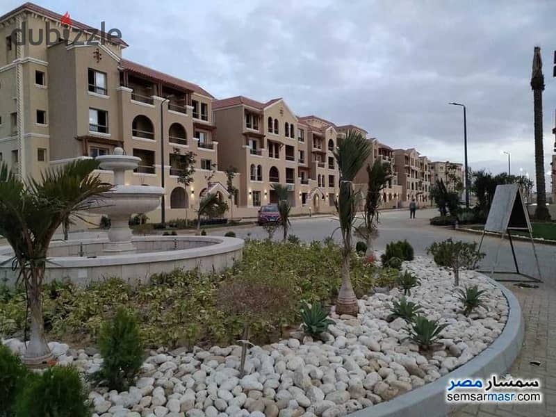 duplex with 4 rooms and a garden in Al Shorouk, directly opposite Madinaty. 8