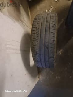 ٣ اطارات مستعملين235/45 R18