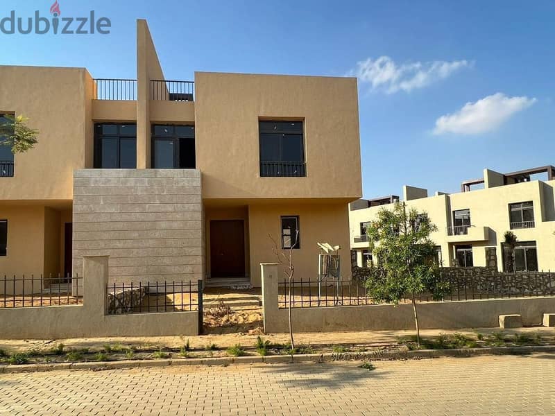 Townhouse for sale at Owest تاون هاوس للبيع بكمبوند أويست استلام فوري 3