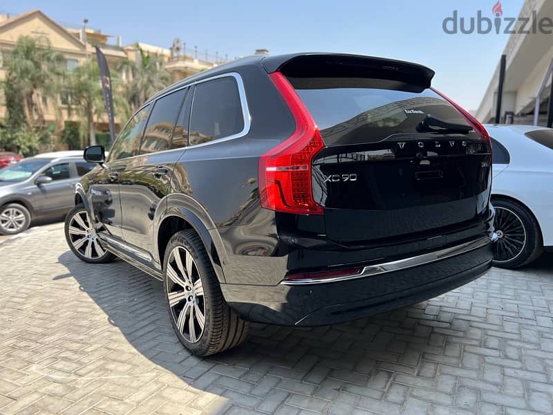 Volvo XC90 2024 8