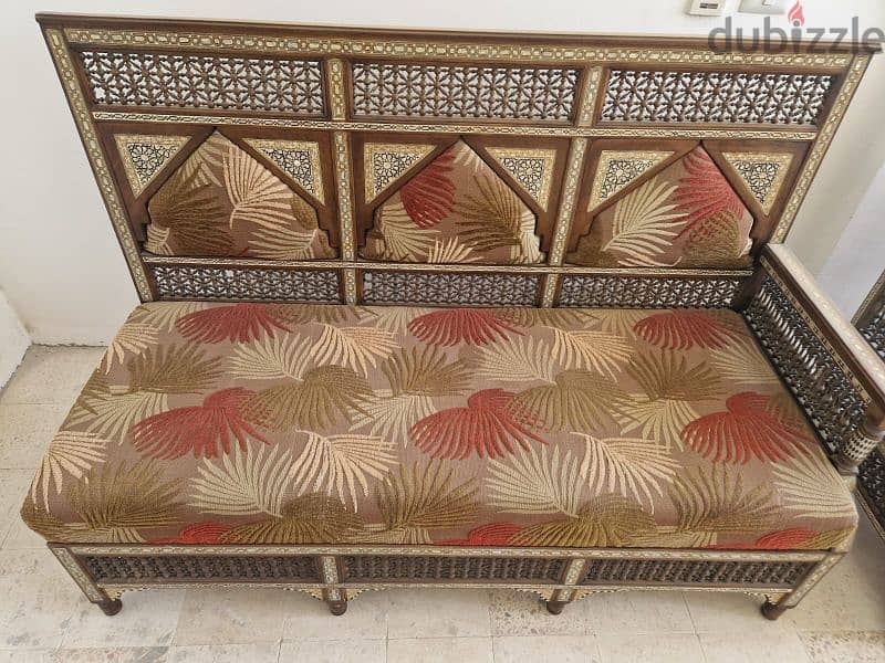 Arabisc Furniture 2