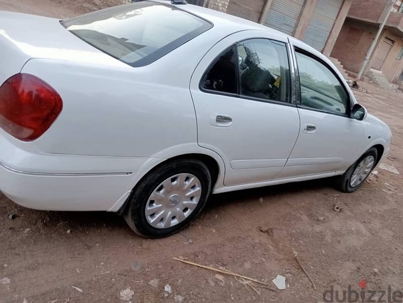 Nissan Sunny 2008 3