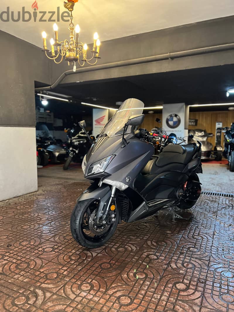 2015 Yamaha Tmax 530 8