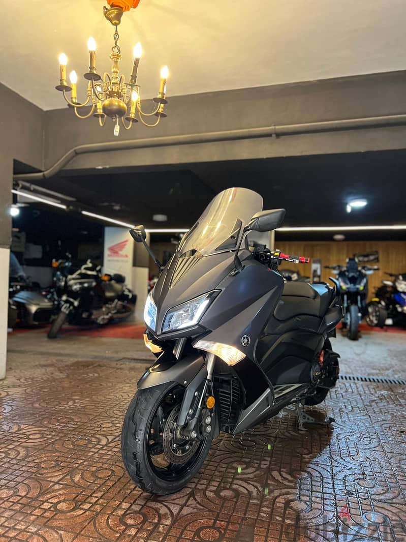 2015 Yamaha Tmax 530 3