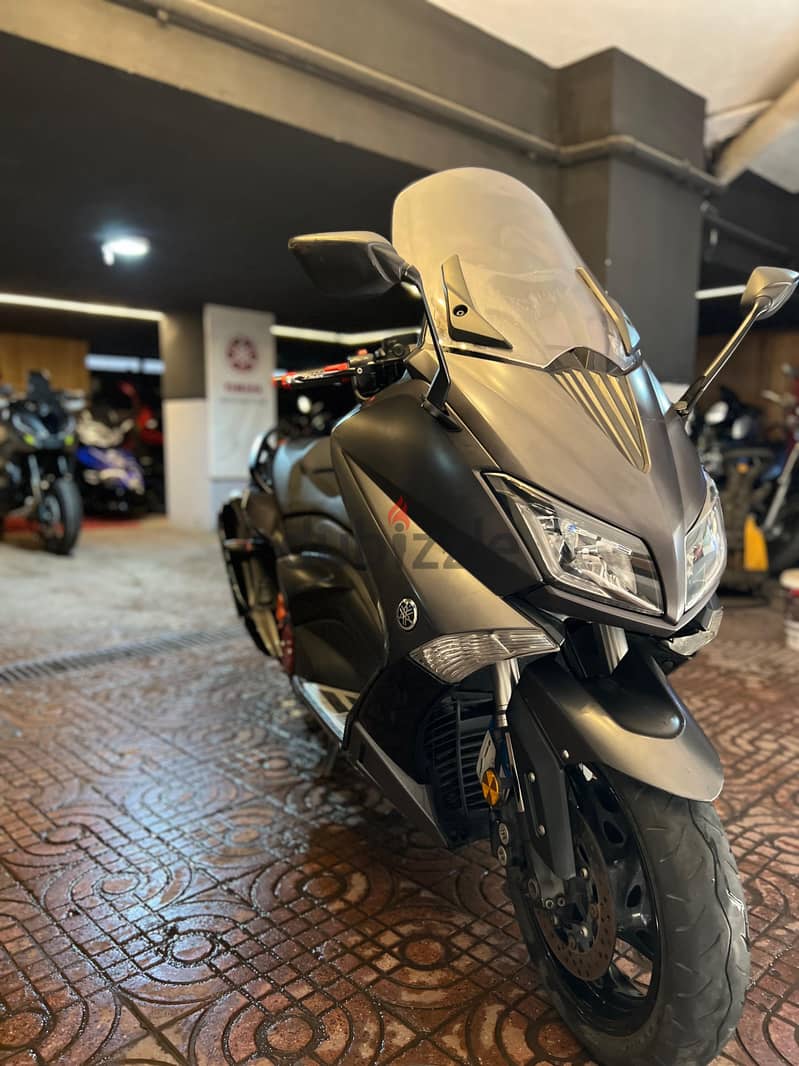 2015 Yamaha Tmax 530 7