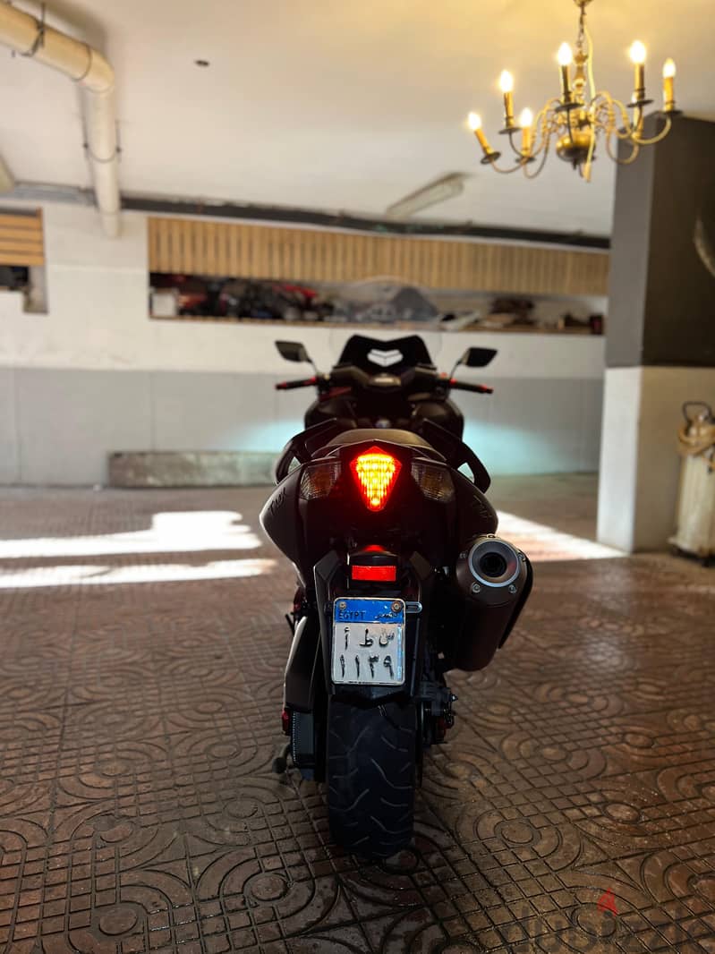 2015 Yamaha Tmax 530 10