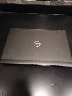 dell precision 7530 core i5 الجيل التامن