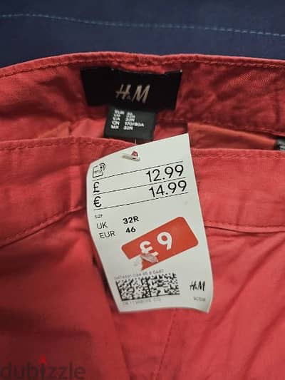 H & M red short slim fit size 32 new with tags