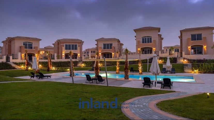 فيلا للبيع متشطبة بالكامل بفيو بحيرات في ستون بارك Stone Park فيو لاند سكيب فى القاهرة الجديدة 0