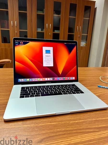 mac Book pro 5