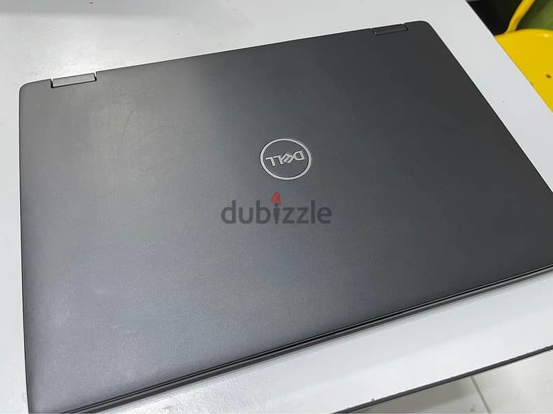 Laptop Dell Latitude 7389 0