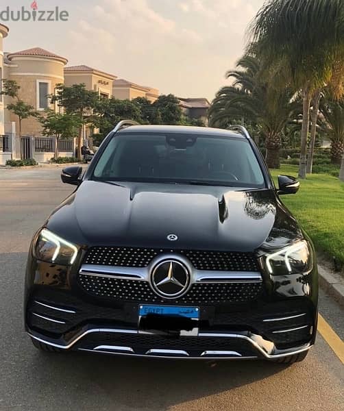 Mercedes-Benz GLE-Class 2022 - Like New 1