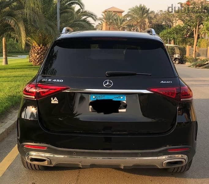 Mercedes-Benz GLE-Class 2022 - Like New 2