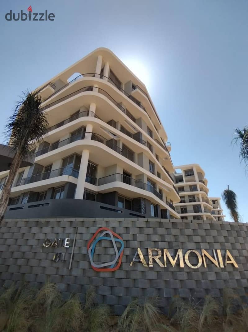 للبيع شقه 3 غرف بفيو لاند سكيب في العاصمه الاداريه بالتقسيط  armonia new capital 4