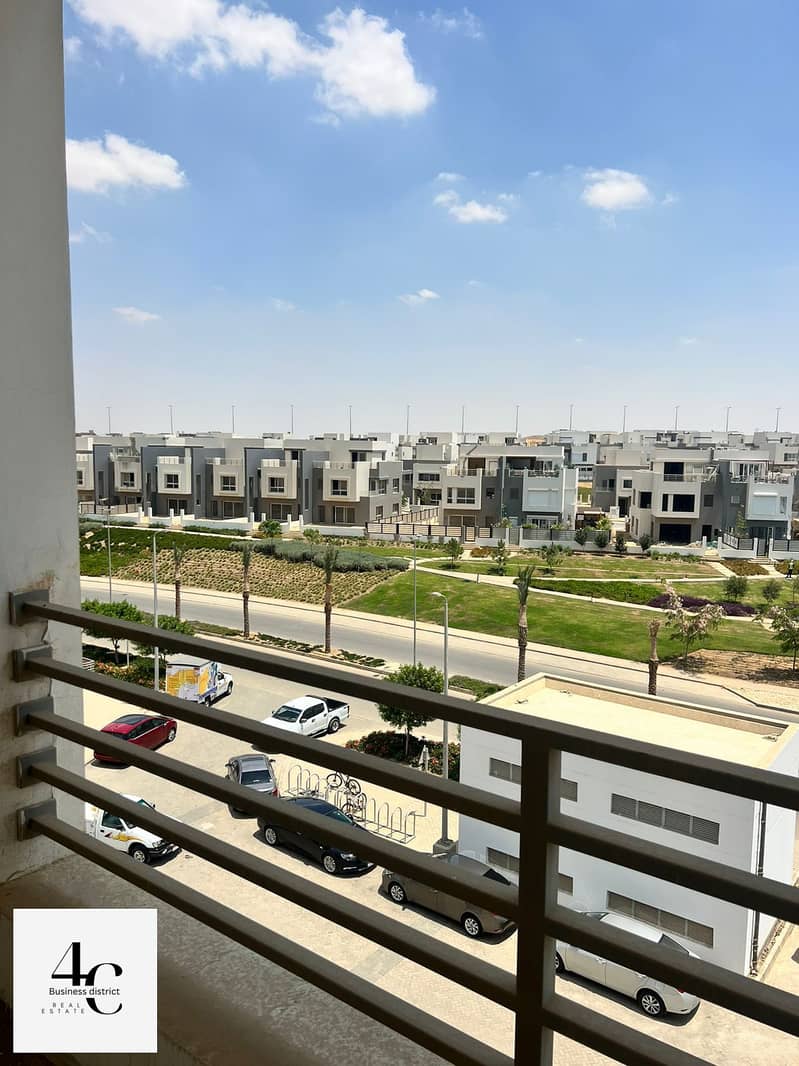 An amazing down payment and installments apartment 150m best view north direction in compound hyde park 9