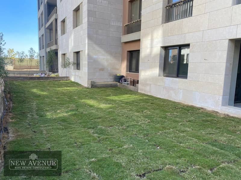 Ground Apartment in District 5 at New Cairo with very prime location for Sale 7