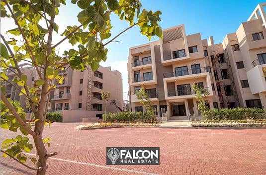 For Sale a 160 sqm apartment, finished, with air conditioners, for sale in the heart of the Fifth Settlement, in the Fifth S 2