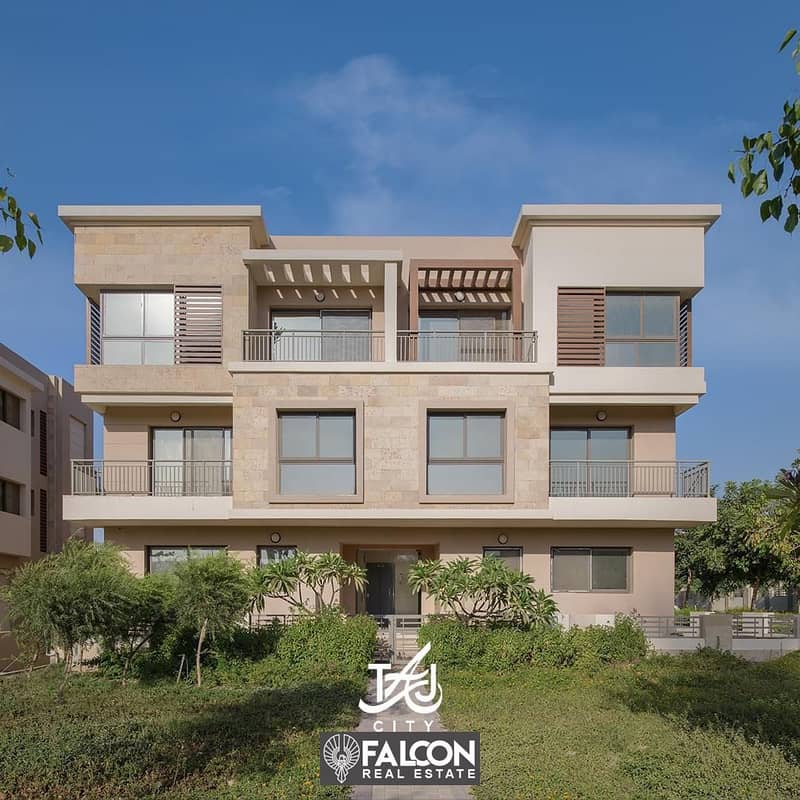 Apartment for sale, 129 meters, fantastic view on golf in Taj City, installments up to 8 years, a 42% cash discount, and cash installments over 6 year 8