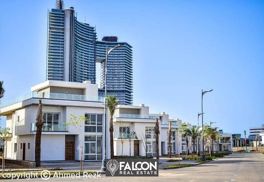 Own a 243-square-meter finished villa for 2,500,000 in the heart of New Alamein City, ready for viewing now, Sea View and Lagoon, Alamein Towers, 0