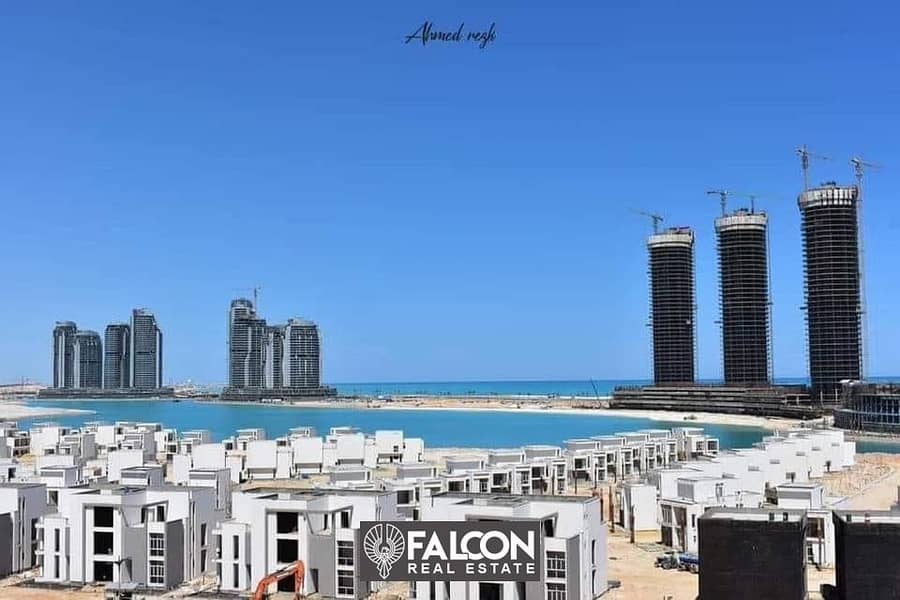 Own a 243-square-meter finished villa for 2,500,000 in the heart of New Alamein City, ready for viewing now, Sea View and Lagoon, Alamein Towers, 3