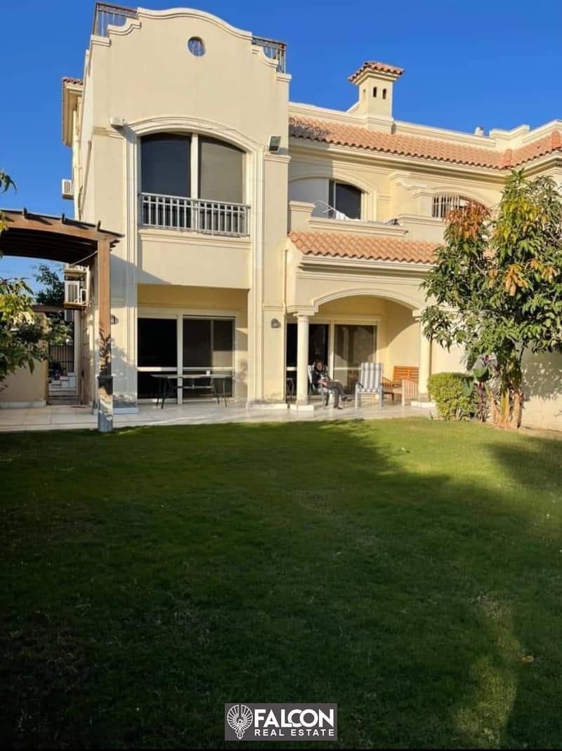 298 sqm villa for sale, immediate receipt, installments over 5 years, in La Vista El Shorouk patio casa 4