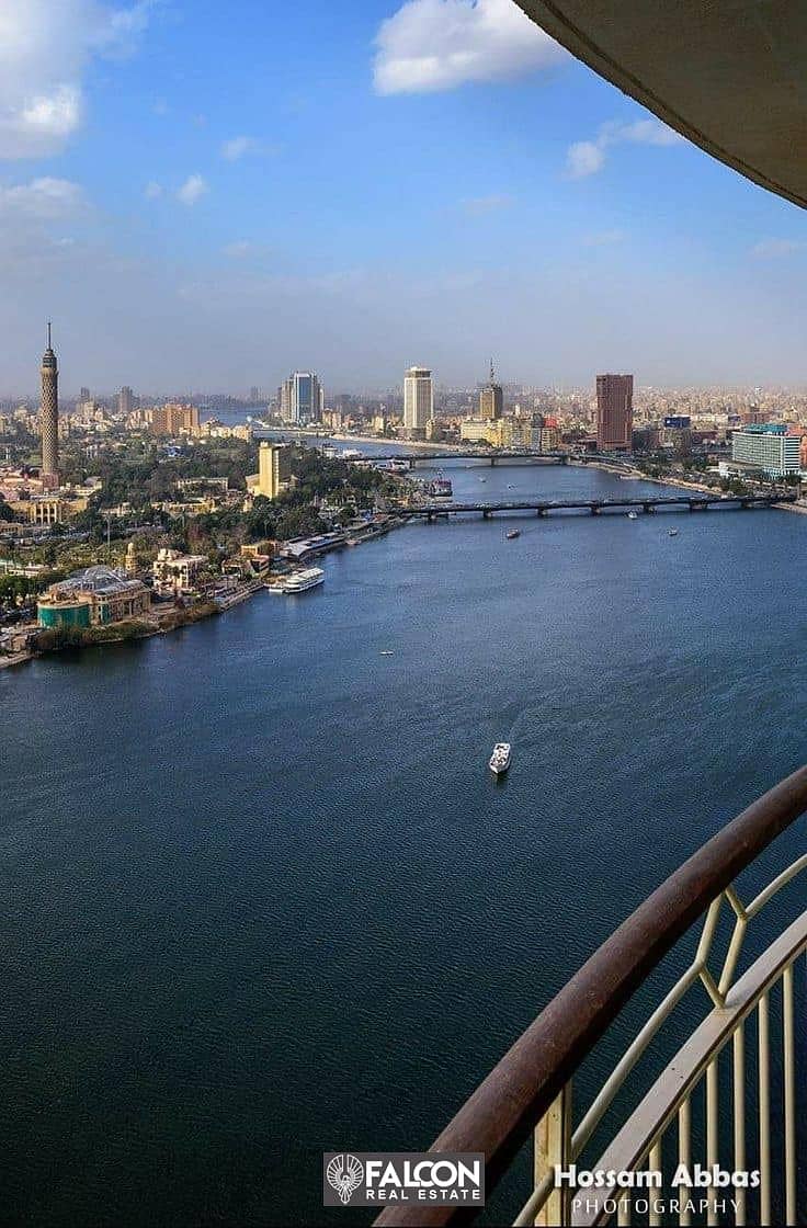 Apartment for sale in Hilton Towers, immediate receipt, fully finished +ECs, first row on the Nile, in installments over 4 years without interest 8