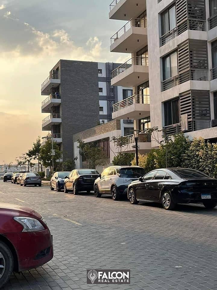 Apartment 133 m, lowest down payment, longest payment period, Taj City Compound, on Suez Road, in front of the airport and Kempinski Hotel, New Cairo 6