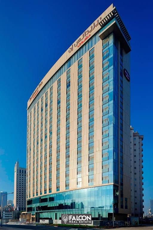 شقة فندقية فاخره كاملة التشطيبات بالتكييفات بخدمات فندق Marriot Residence للبيع على اهم شارع فى مصر الجديدة على شارع الثورة 0