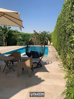 For sale, an apartment with a garden in Sarai Compound, next to Madinaty, in the heart of New Cairo, cash discount (up to 42%) 0